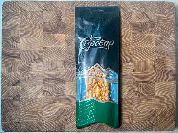 Сыр 60 гр ГОРНЫЙ СЫРОВАР (Бочонок копчёный с аджикой) в Березниках