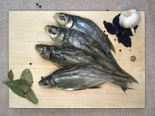 Вомер холодного копчения: Густера вяленая